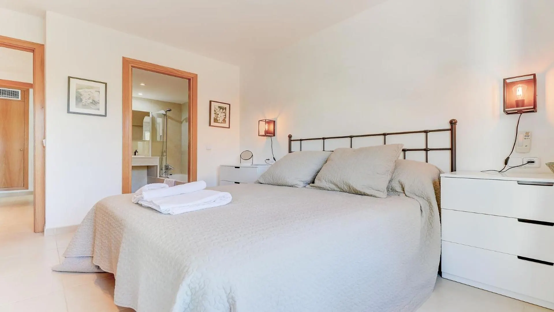 Penthouse Apartment N Port de Pollenca 0*,  Spain